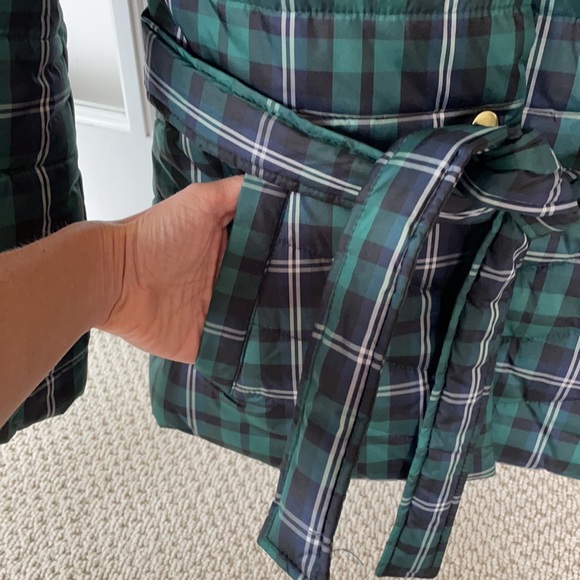 J Crew Navy & Green Puffer Coat - Size XS - Picture 4 of 9